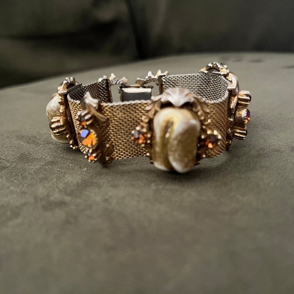 Vintage Gold Tone Mesh Faux Pearl and Rhinestone Bracelet - Picture 4 of 16